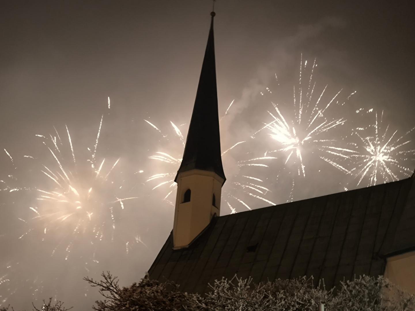 Feuerwerk (c) Pfarrbriefserice