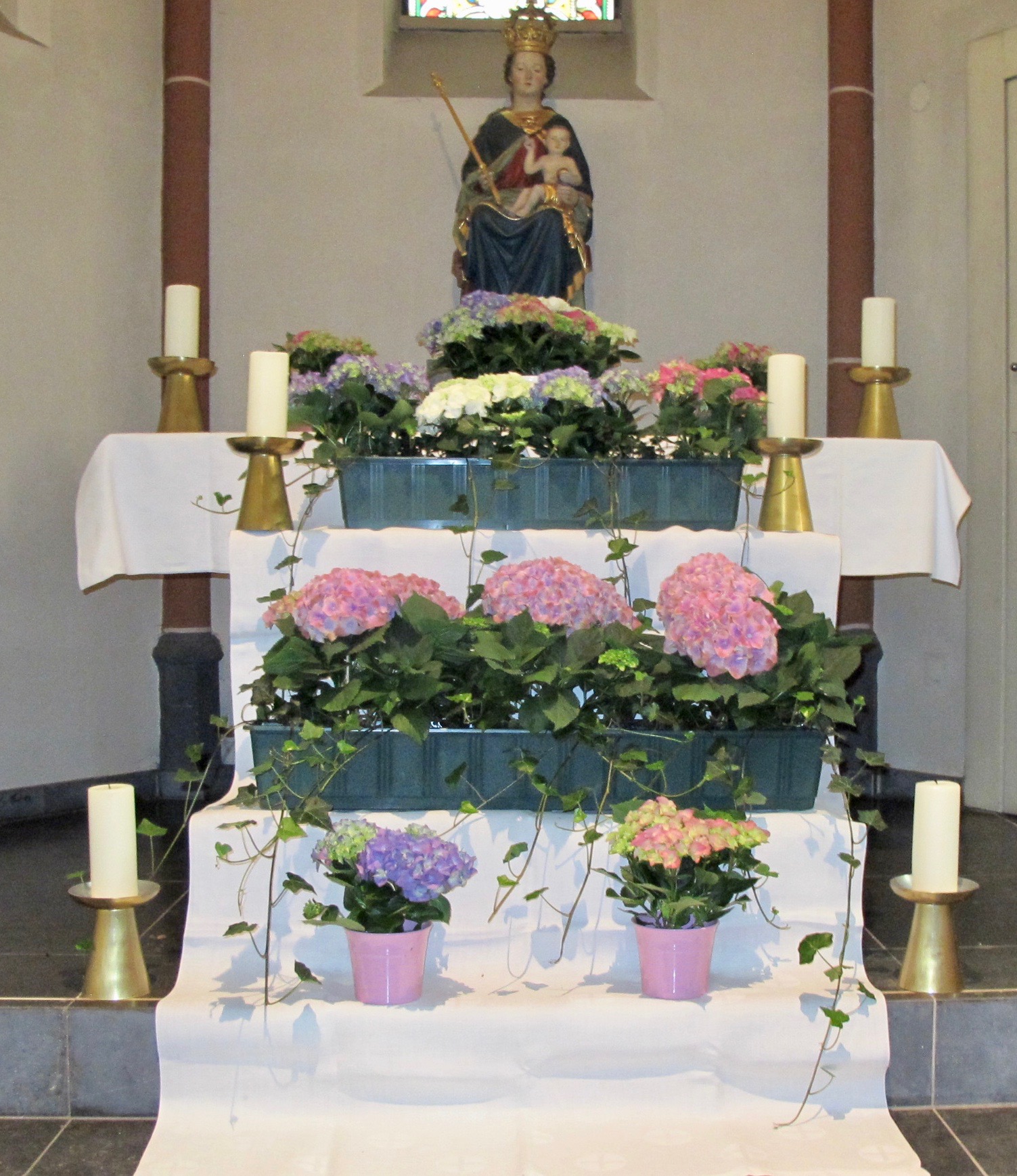 Maialtar in St. Clemens (c) St. Clemens